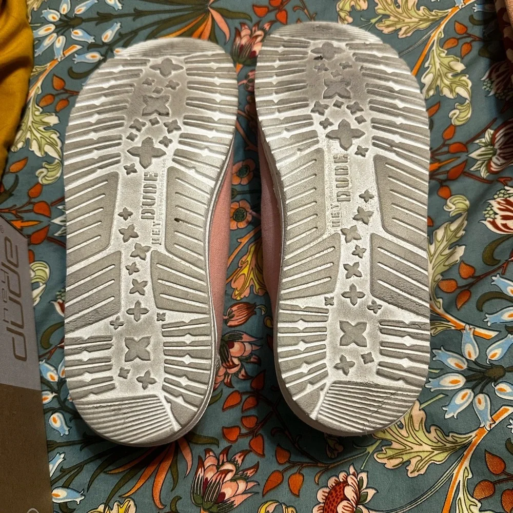 Hey Dude Women’s Wendy Guava Shoes - Picture 9 of 9